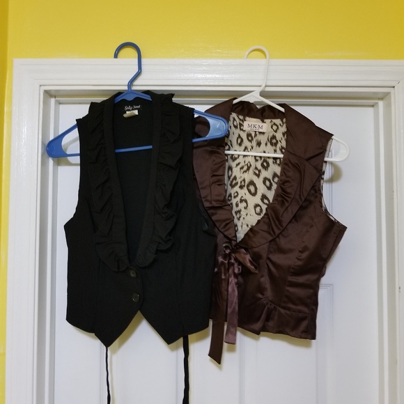 MKM Designs Tops - 🎀🛒 3 for $15 🛒🎀